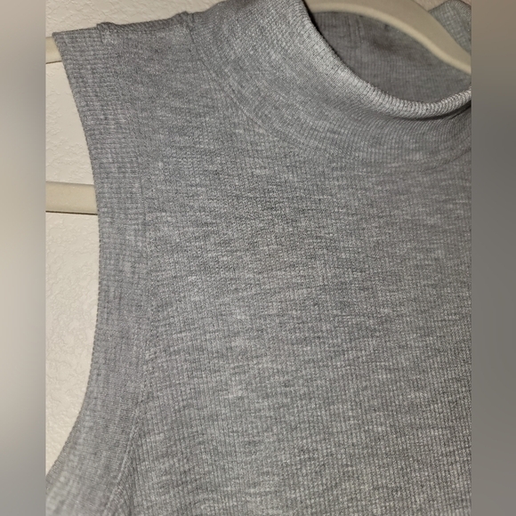 Lululemon Gone for the Week Dress Heathered Core Light Grey Medium  Ribbed Modal - Picture 7 of 10